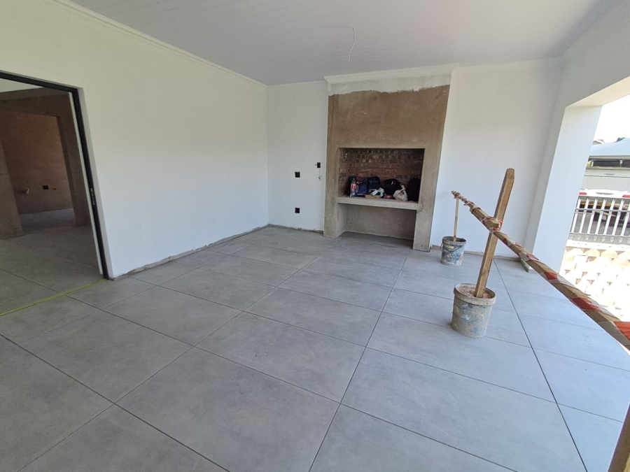 3 Bedroom Property for Sale in Bergsig Western Cape